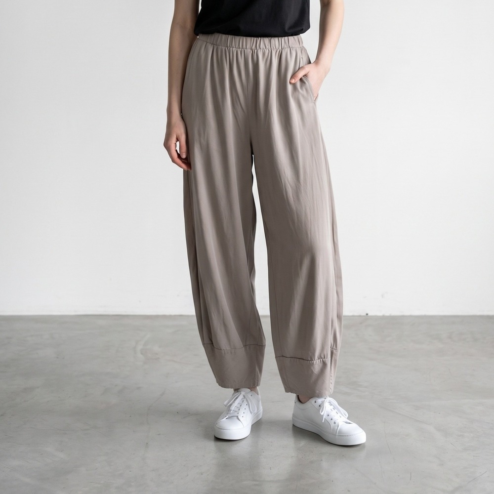 Zara beige bloomer Harem Pants Women's Size Medium